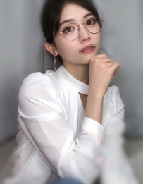 有哥哥想要嗎  特價：5000